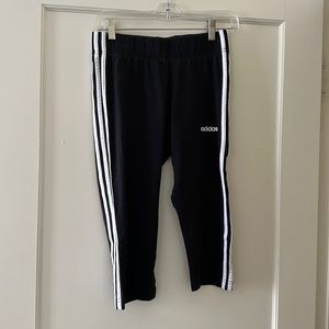 Adidas Cropped Pants